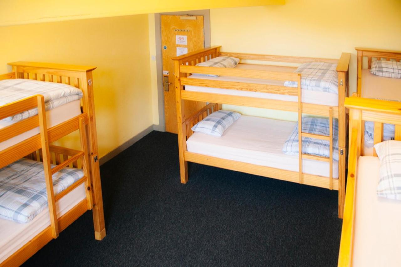 Dundee Backpackers Hostel Exteriör bild